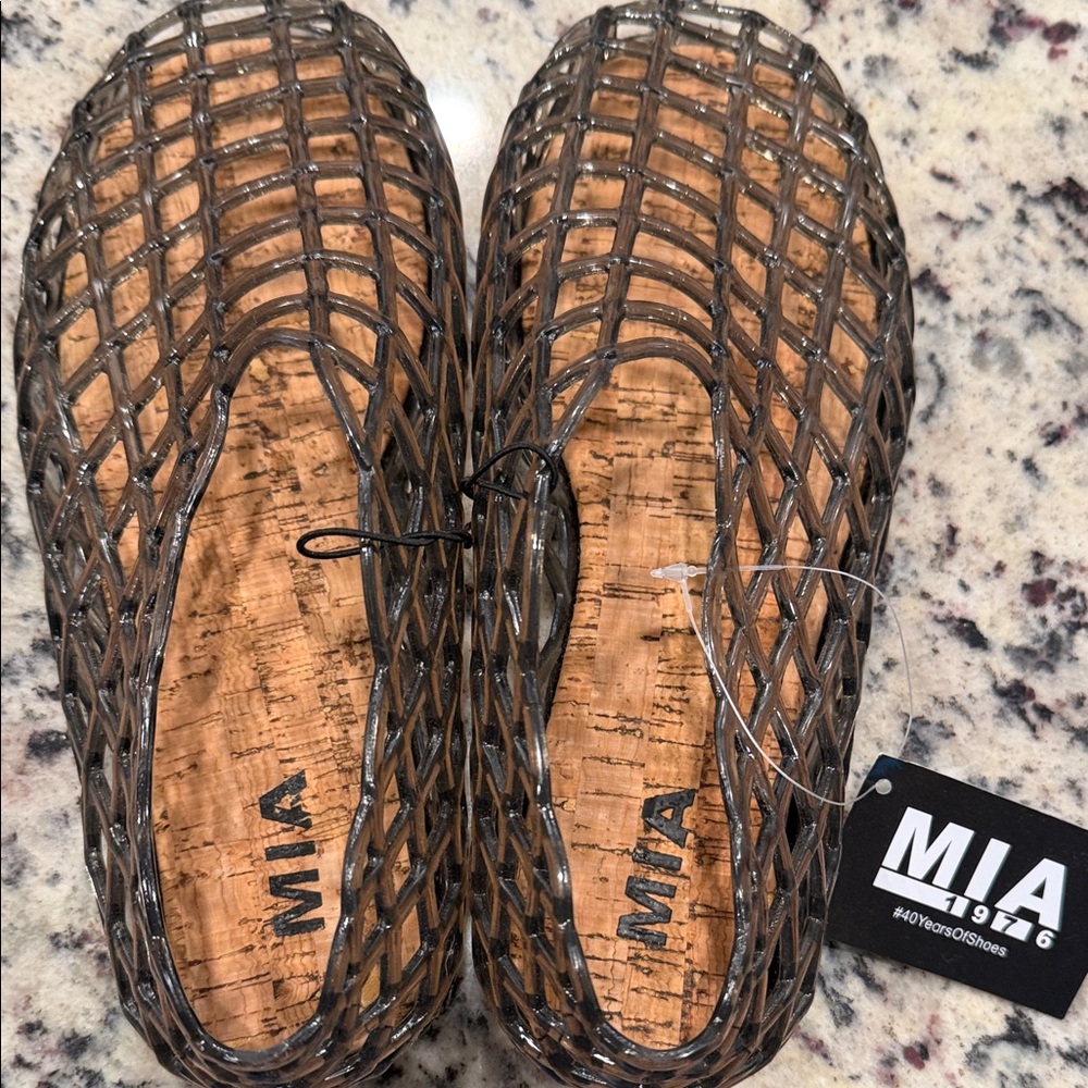MIA Lattice Jelly Flats